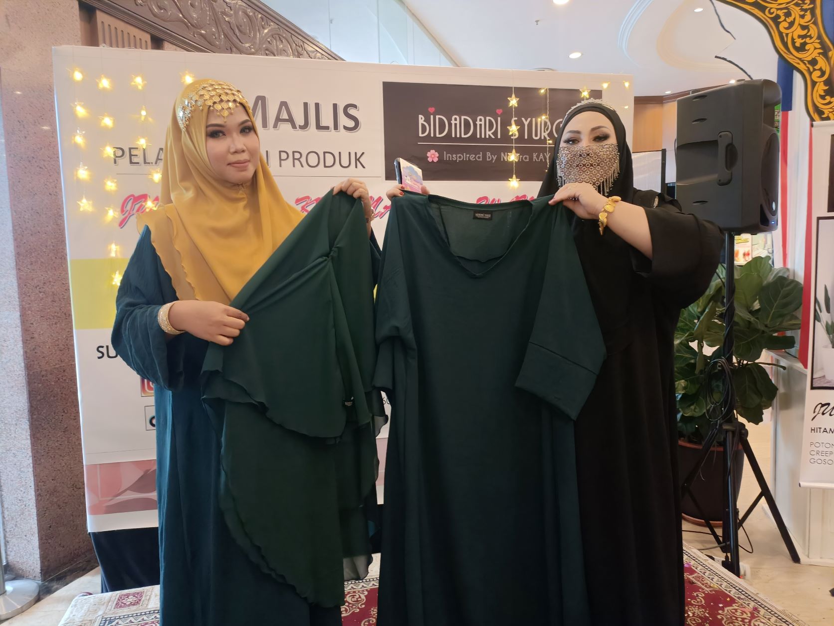 Trend Jubah Bersaiz Besar – Sesuai Untuk Semua Bentuk Badan?