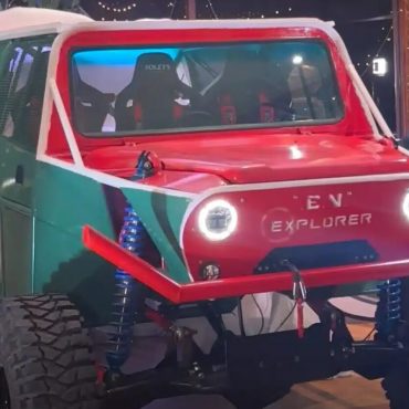 kereta ev